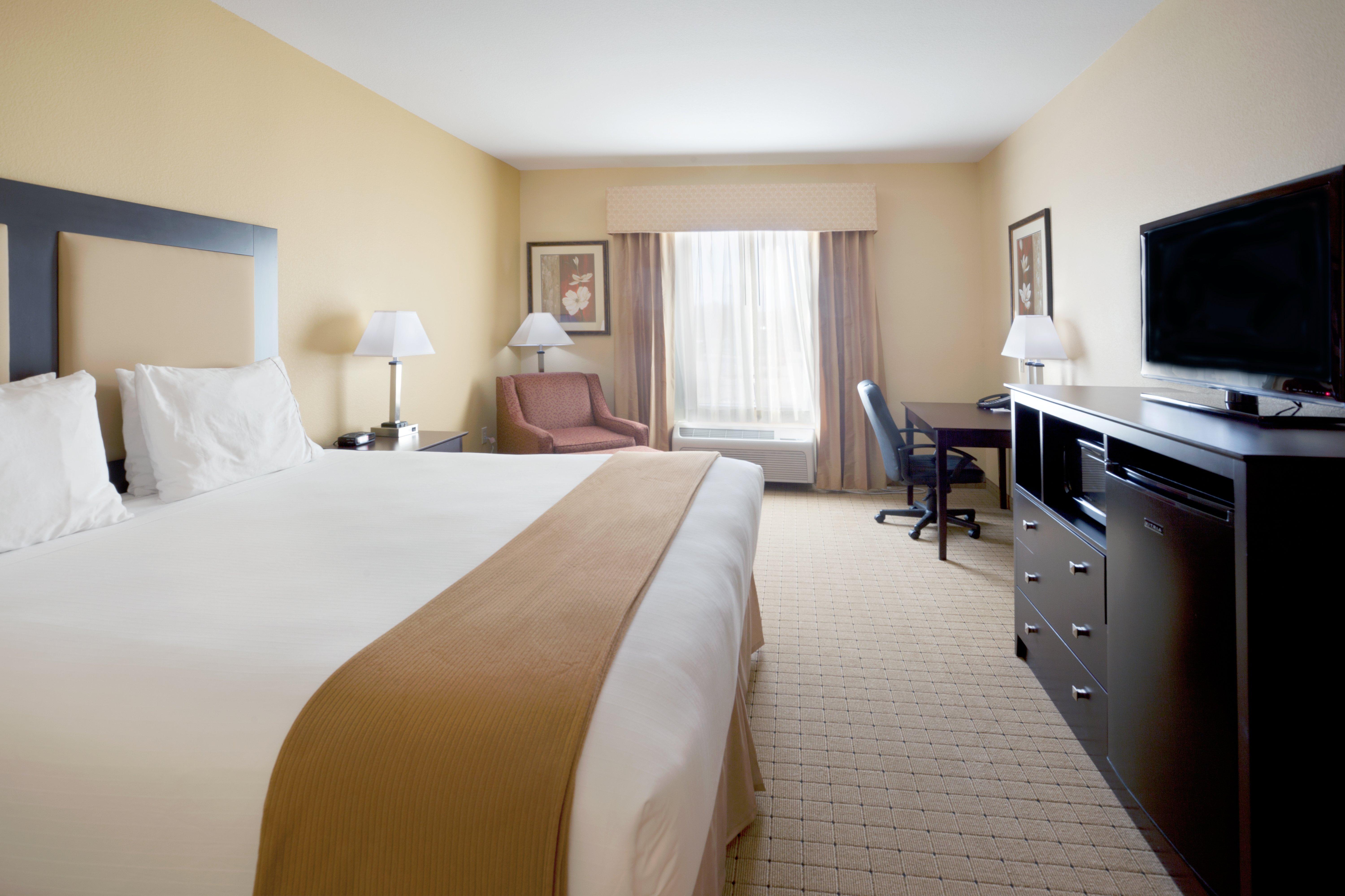 Holiday Inn Express Georgetown By Ihg Exterior photo